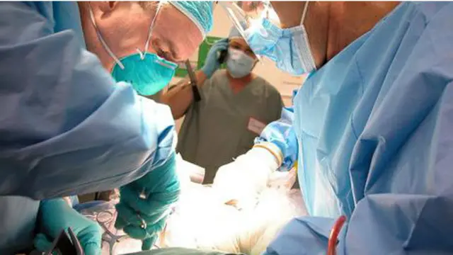 Cơ thể bệnh nhân sẽ được rút hết máu và chất dịch sau khi chết