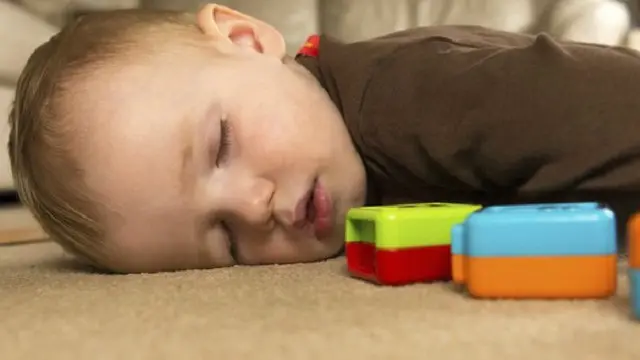 سائنس دانوں کا کہنا ہے کہ بچوں کی زندگی کے پہلے سال میں نیند کے کردار کے بارے میں معلومات ’انتہائی کم‘ ہیں