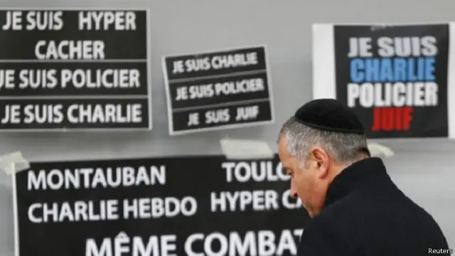 الهجمات في باريس أثارت حالة من الصدمة في فرنسا والعالم 