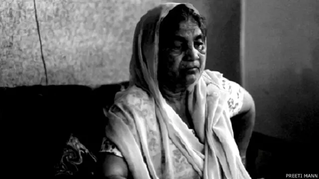 फोटो प्रदर्शनी