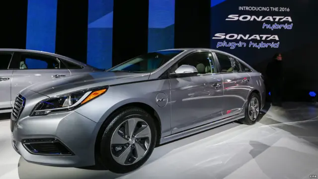 Hyundai Sonata - гибрид с подзарядкой