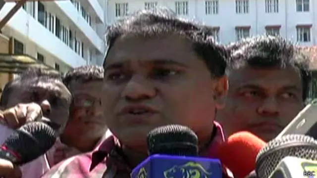 'මහින්ද රාජපක්ෂ, ගේඨාභය රාජපක්ෂ, නාමල් රාජපක්ෂ, සජින් වාස් ගුණවර්ධන, රෝහිත අබේගුණවර්ධන ඇතුළු පිරිසකට එරෙහිව අපි පැමිණිලි කළා'