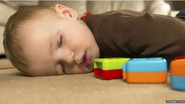 專家們表示,睡眠對嬰兒來說比其它年齡階段都要重要很多。