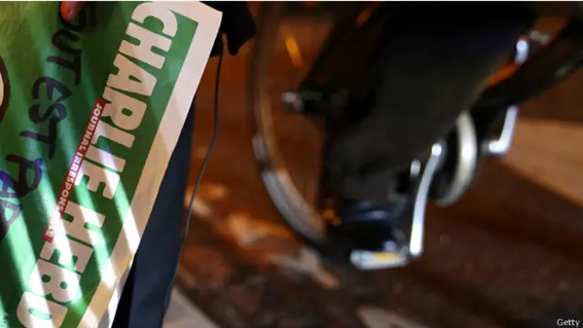 صدر العدد الجديد من مجلة شارلي إبدو يوم الاربعاء