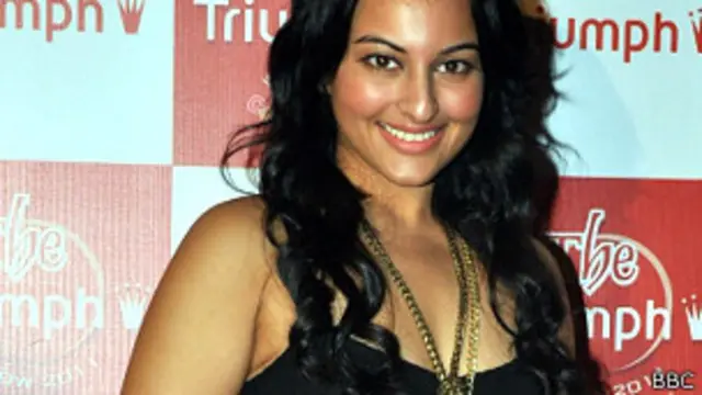 सोनाक्षी सिन्हा