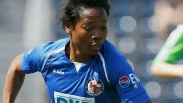 نفدراسیون فوتبال آفریقا برای تشخیص جنسیت آنونما بدترین روش را به کار برد