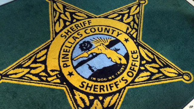 Karpet di kantor polisi Florida