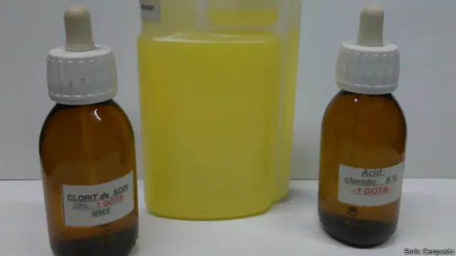 El dióxido de cloro es una solución al 28% de clorito de sodio en agua destilada.