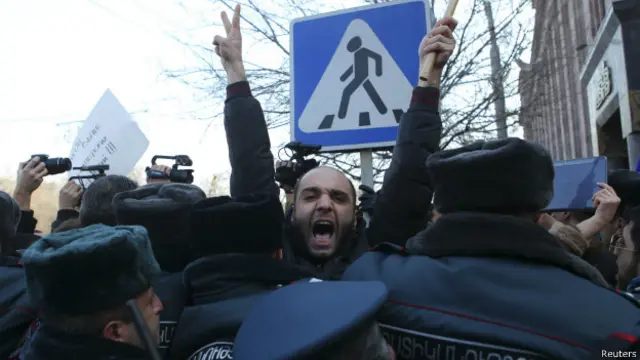 демонстрация