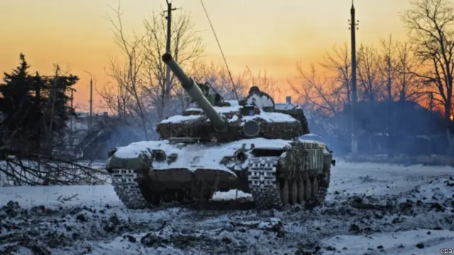 Militer Ukraina berupaya merebut wilayah Donetsk dan Luhansk yang dikuasai kubu pemberontak.