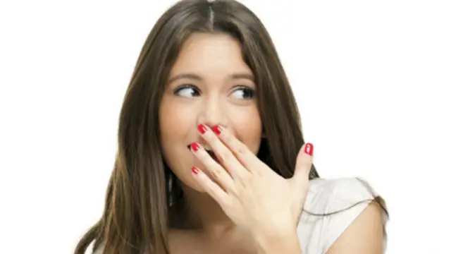 دروغ یو ډول سلوکي ستونزه ده، چې پر وګړي، کورنۍ او بلاخره ټولنې منفي اغېز کوي، خو ډاکټران وایي، دروغ د انسان پر روغتیا منفي اغېز کوي، ان که چېرې په دروغو کې د انسان ظاهري ګټه هم وي.