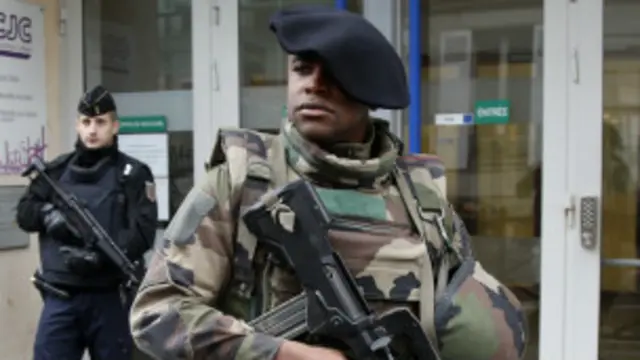 यूरोप में चरमपंथ का ख़तरा