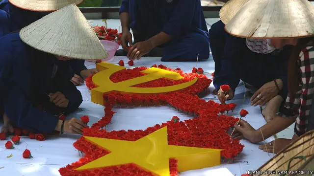 Đảng Cộng sản đang chuẩn bị cho Đại hội 12, 30 năm sau Đổi Mới