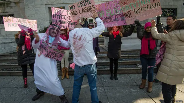 Правозащитники критикуют приговор и протестуют