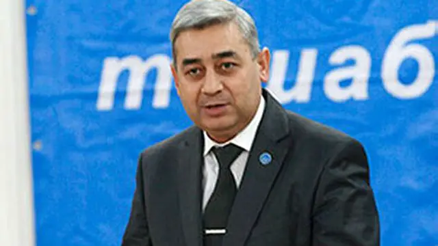 XDP nomzodi Hotamjon Ketmonov nomzodlar ichida eng yoshi. U 1969 yilda Andijon viloyatida tug‘ilgan. Siyosiy faoliyatini boshlashdan avval o‘rta maktabda rus tili va adabiyotidan dars bergan