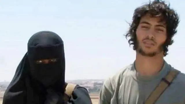 رپورٹ کے مطابق دولتِ اسلامیہ کے جنگجوؤں کی ہلاکت سے جہادی بیواؤں کی ایسی نئی کھیپ تیار ہو رہی ہے جو جنگ کرنے کی خواہشمند ہے