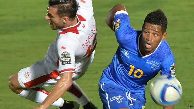 انتهت مباراة تونس والرأس الأخضر بهدف لكل فريق.