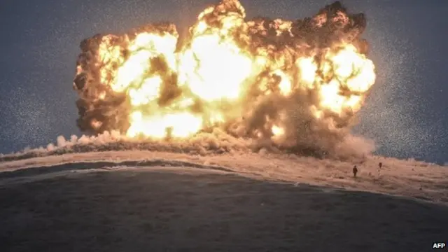 د امریکا تر مشرۍ لاندې ایتلافي ځواکونو په عراق او سورېې کې د اسلامي دولت ډلې پرضد په سلګونو هوايي بریدونه ترسره کړي