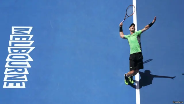 Andy Murray menyelesaikan pertandingan dalam 1 jam dan 42 menit.