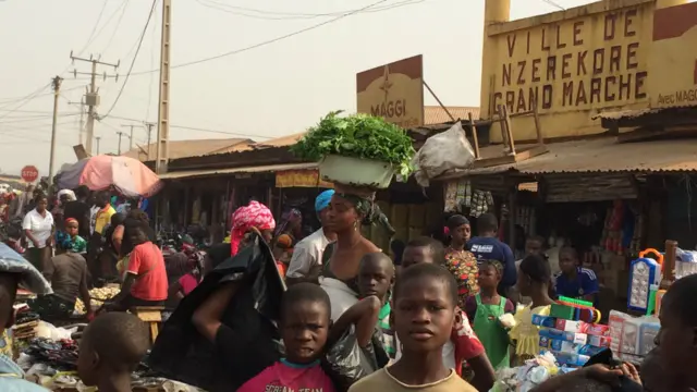 La vigilance reste de rigueur en Guinée où le gouvernement a lancé une opération "zéro Ebola en 60 jours"