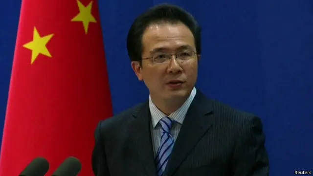 中国外交部发言人洪磊周五（24日）指菲律宾飞机近日多次非法闯入中国水域上空。