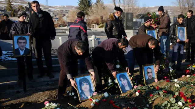 могилы в Гюмри