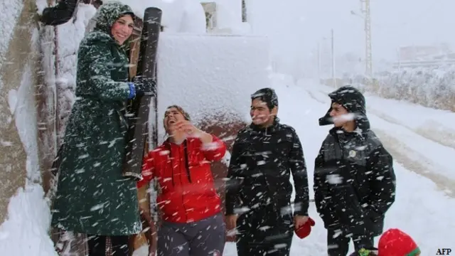 लेबनान के बेका वैली में सीरियाई शरणार्थी