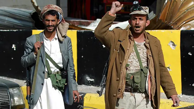 الحوثيون قالوا إنهم دخلوا قصر الرئاسة، لكن قوات الحماية الرئاسية تنفي ذلك.