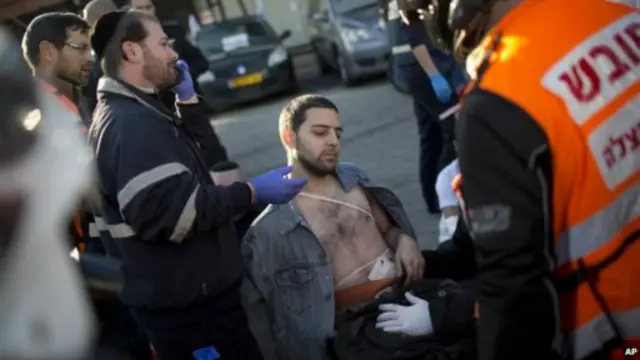 Korban penikaman mencapai sedikitnya 10 orang.