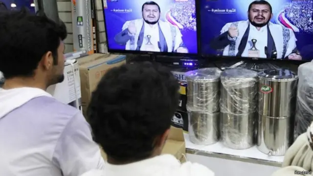 مجلس الأمن حض جميع الأطراف إلى الوقوف مع الرئيس هادي والحكومة