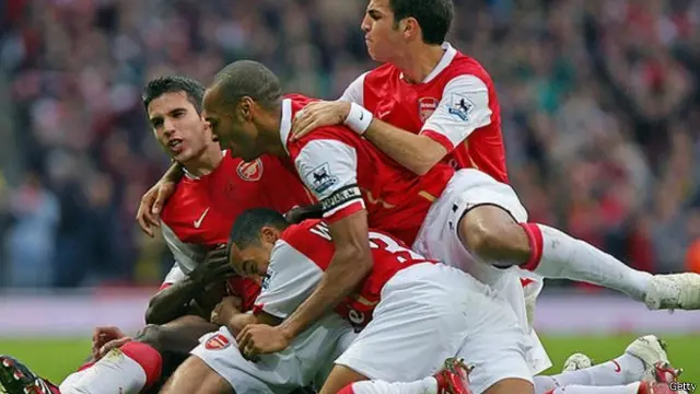 ولكوت لعب إلى جانب تيري هنري ونجوم "الفريق الذي لا يقهر"