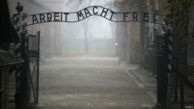 Portão de Auschwitz