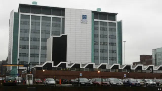 曼彻斯特都市大学