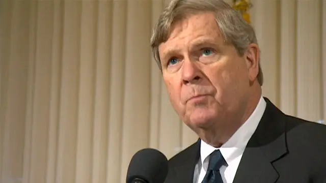 وزیر کشاورزی آمریکا با حضور در جمع گروهی که برای تسهیل صادرات کشاورزی به کوبا تلاش میکند، از آنها حمایت کرد