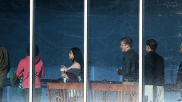 Los potenciales jurados son interrogados para ver si son aptos.