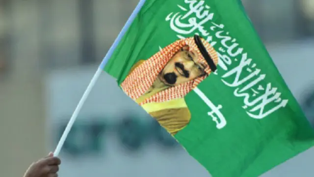 امورِ خارجہ میں روایتی سعودی پالیسی برقرار رکھنے والے شاہ عبداللہ داخلی طور پر ایک قدرے اصلاح پسند حکمران کے طور پر سامنے آئے