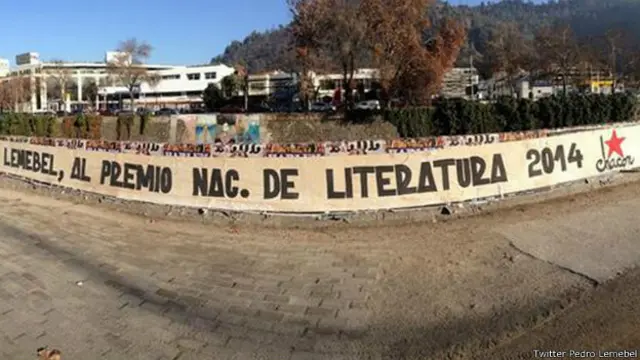 Lienzo premio nacional Lemebel