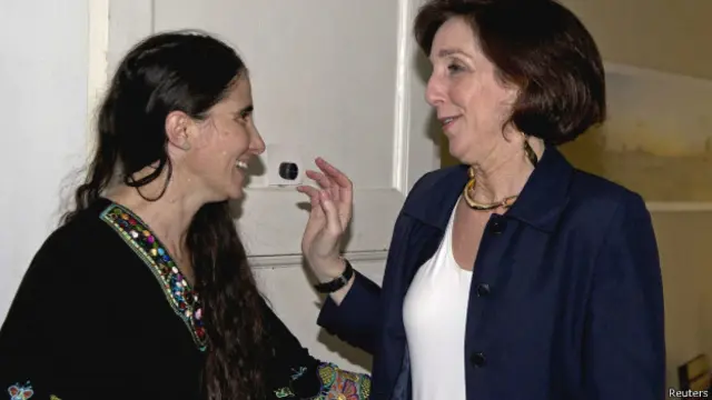 Jacobson se reunió con representantes de la oposición.