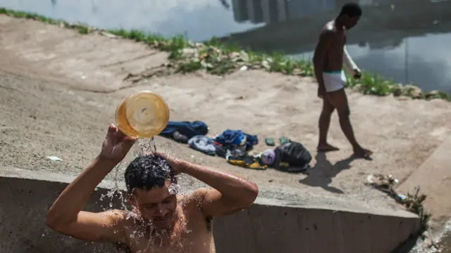 حکام کا کہنا ہے کہ کم از کم آئندہ چھ مہینوں تک ریو میں پانی پر راشننگ نہیں کی جائے گی