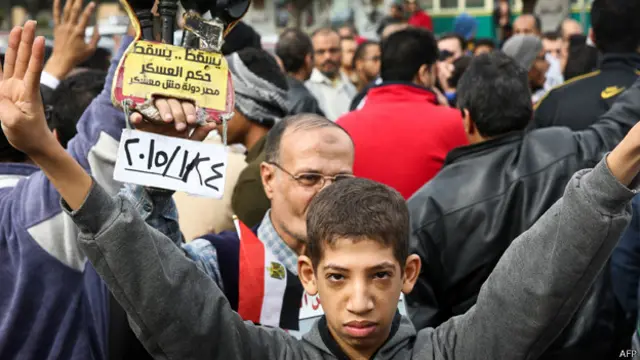 وقع الحادث قبل ساعات من حلول الذكرى الرابعة لثورة يناير/ كانون الثاني 2011