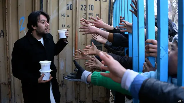 کاهش کمکهای خارجی موجب افزایش بیکاری و فقر در افغانستان شده