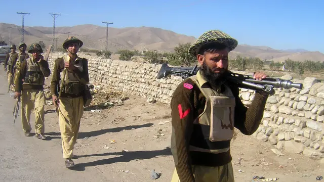 اس علاقے میں شدت پسند متعدد بار سکیورٹی اہلکاروں پر حملے کر چکے ہیں