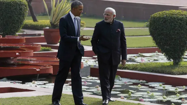 صدر اوباما اور وزیر اعظم نریندر مودی نے حیدرآباد ہاؤس کے گارڈن میں ’واک اور ٹاک‘ کی۔