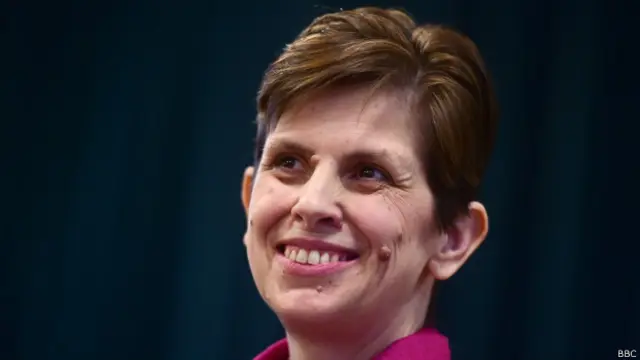 Преподобная Либби Лейн