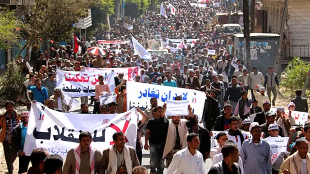 د ولسي خلکو له هڅو د جوړ شوي لاریون سمبالوونکو ویل،‌ تر هغو به لاریونونو ته دوام ورکړي، چې حوثیان له ټولو هغو سیمو وتلي نه وي، چې دوی نیولې دي.
