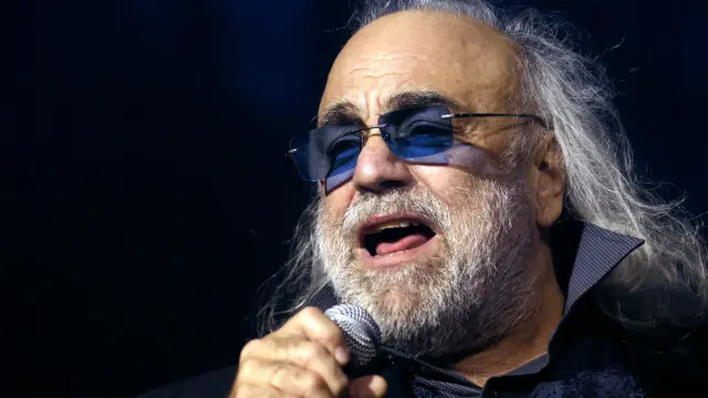 demis roussos