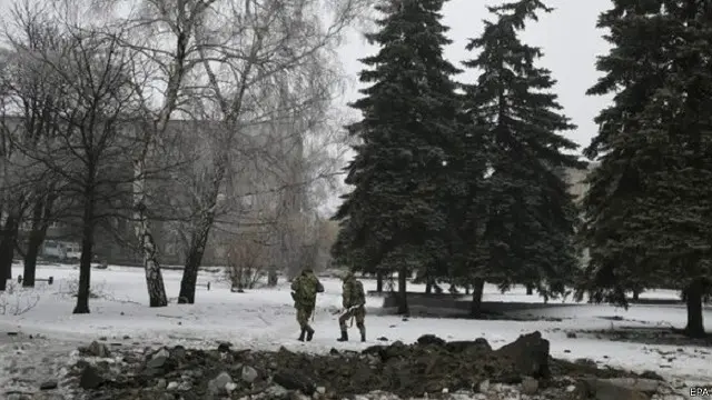 أسوأ أعمال القتال وقعت حول بلدة ديبالتسيف شرقي أوكرانيا، بحسب تقارير 