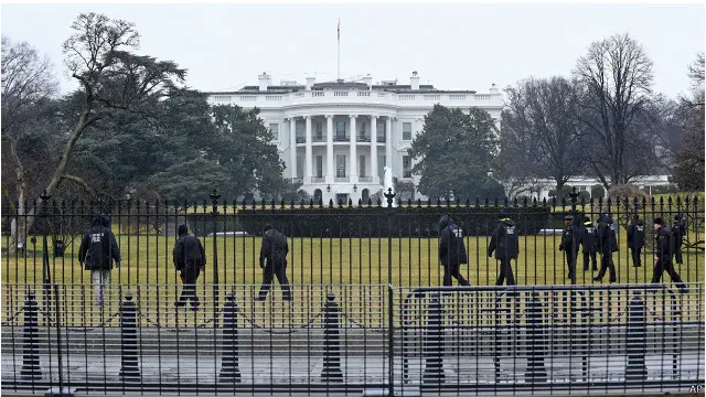 Pengamanan di dalam dan sekitar Gedung Putih merupakan masalah serius di AS.