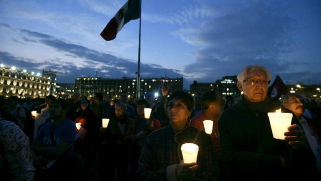 En México se han realizado marchas multitudinarias reclamando el regreso con vida de los estudiantes. La última, el pasado lunes. Foto Getty Images.