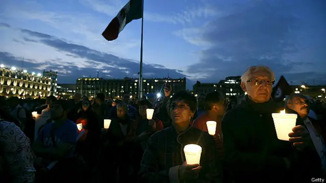 Protesta por la desaparición de estudiantes en Iguala, Guerrero. 